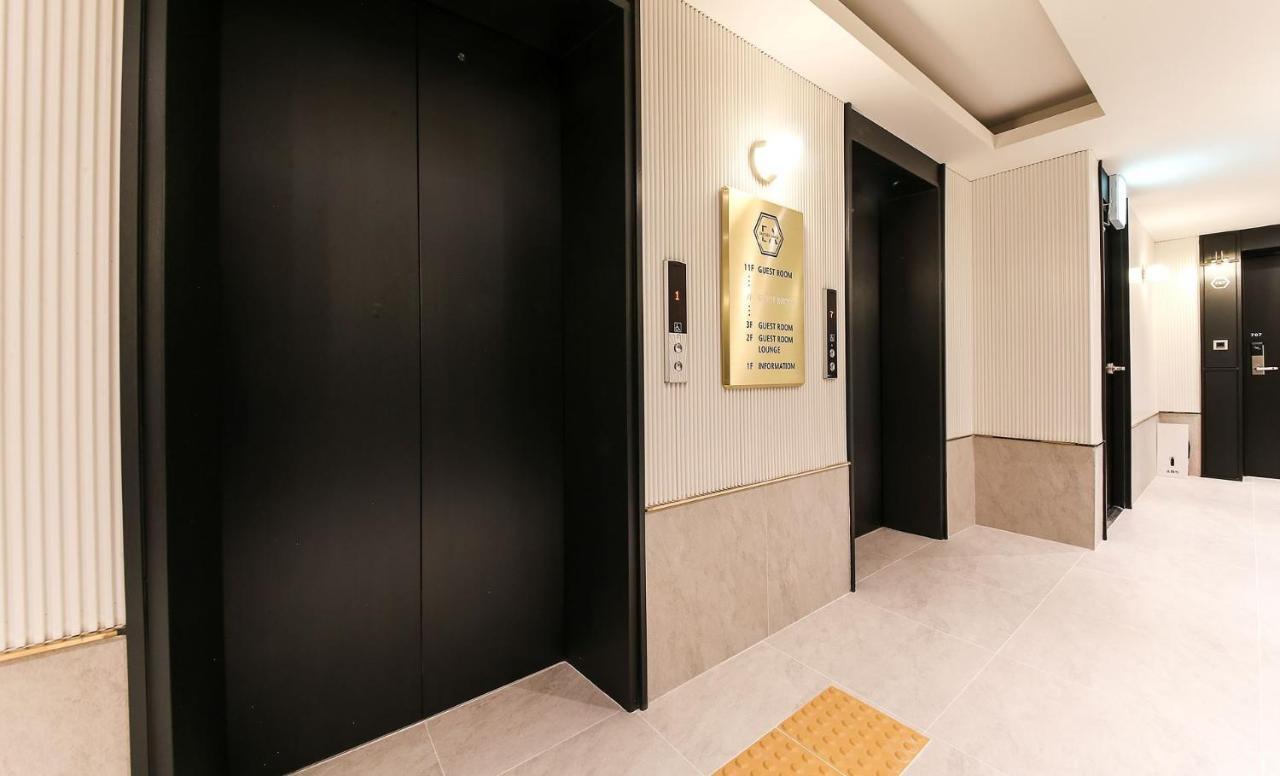 H Moment Hotel Songjeong Пусан Екстериор снимка