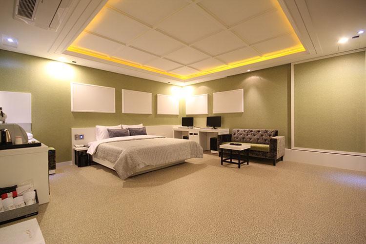 H Moment Hotel Songjeong Пусан Екстериор снимка