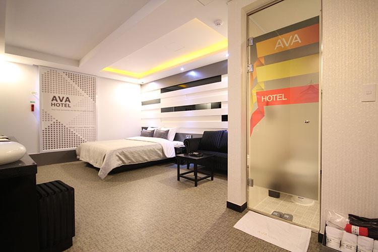 H Moment Hotel Songjeong Пусан Екстериор снимка