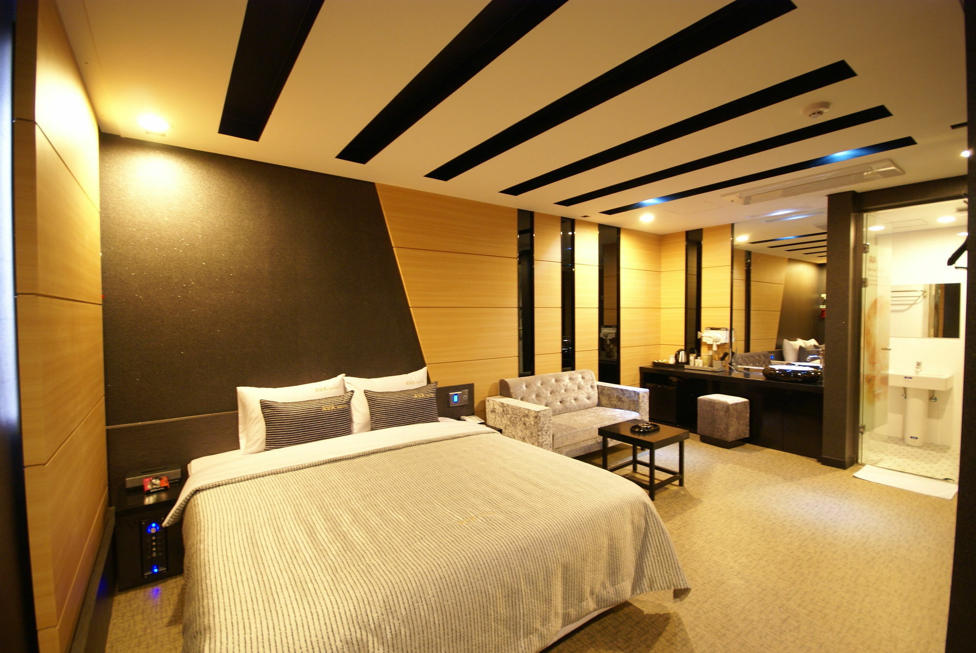 H Moment Hotel Songjeong Пусан Екстериор снимка