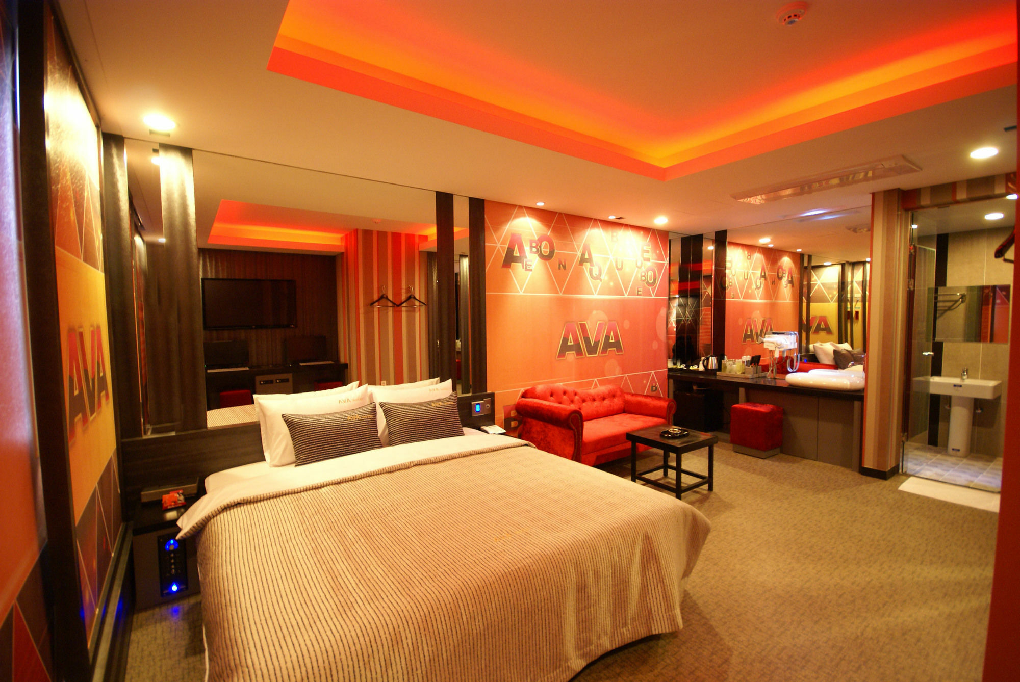 H Moment Hotel Songjeong Пусан Екстериор снимка