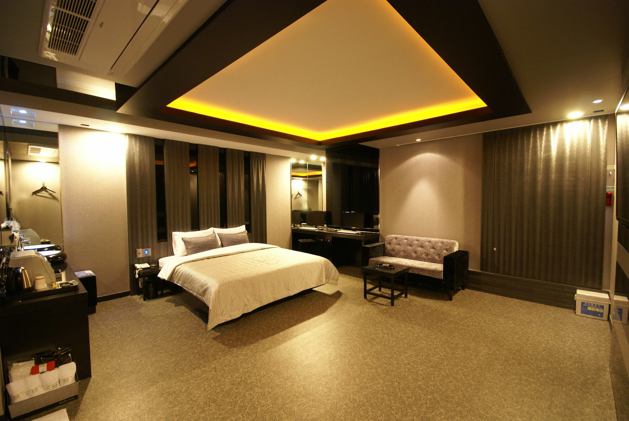H Moment Hotel Songjeong Пусан Екстериор снимка